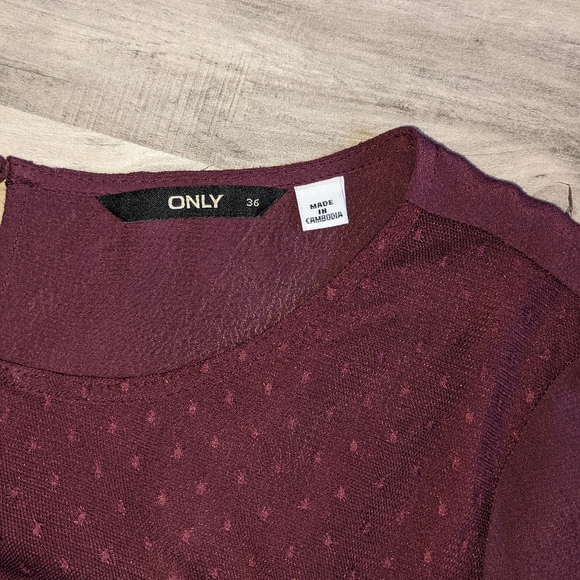 Sheer Chest Wine Coloured Tunic by Only - Picture 4 of 8